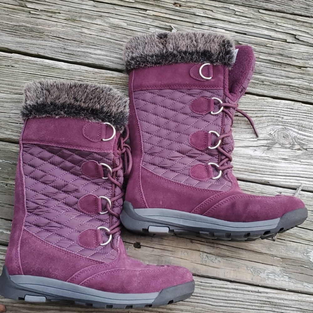 Lands End Lace Up Suede Quilted Boots